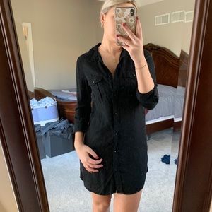 Black button up H&M dress